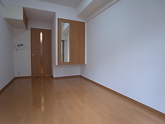 エステムコート三宮山手2ソアーレの居間・リビング