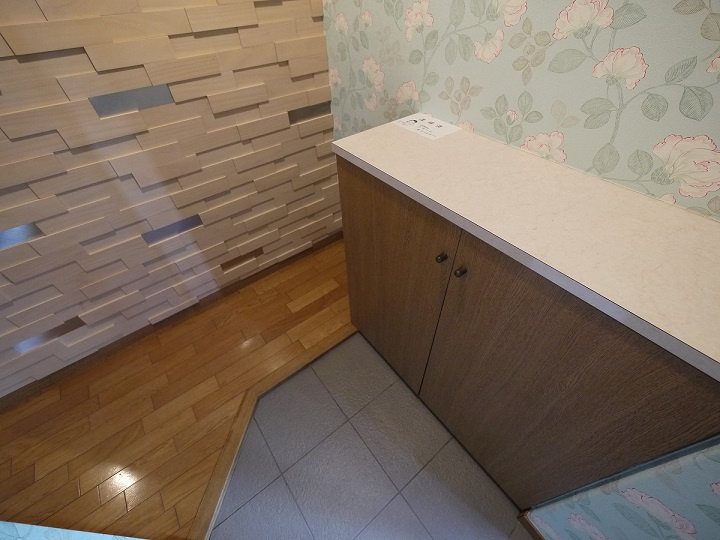 住吉本町壱番館の玄関