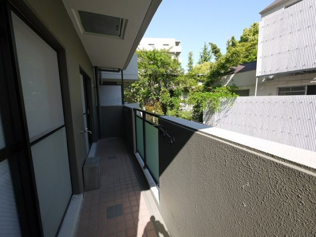 住吉本町壱番館のバルコニー