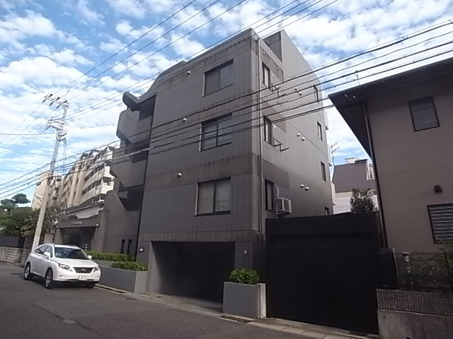 住吉本町壱番館の外観