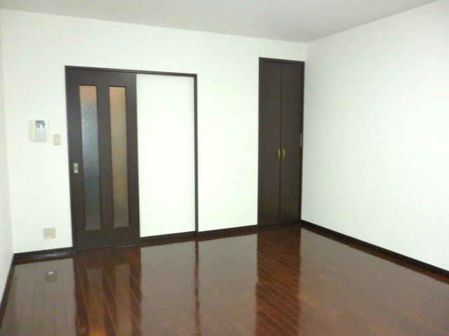 アビターレ王子公園の洋室