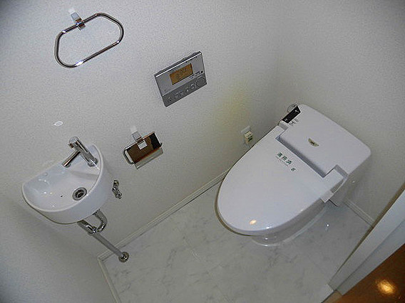 ワコーレ・ディ・アルクス元町のトイレ