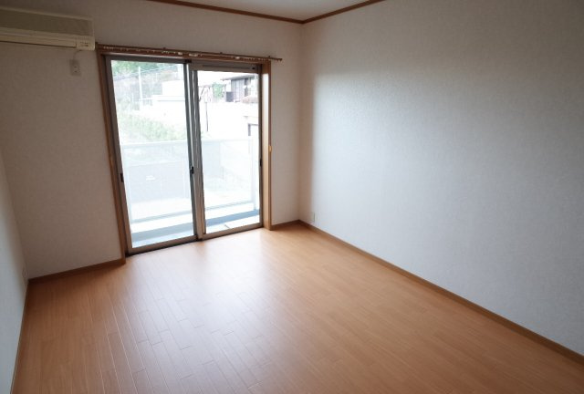 セレブ岡本の居間・リビング