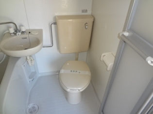 城内マンションのトイレ