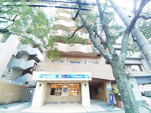 ラ・ティーダ御影の外観