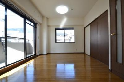 ビエント六甲３の居間・リビング