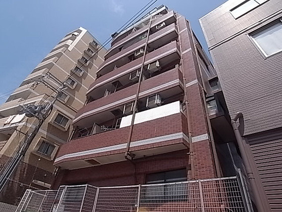 ロマネスク六甲の外観