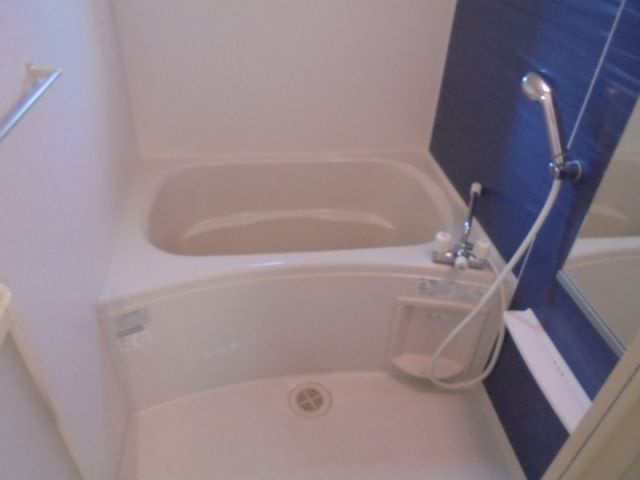 イサ・セレッソの浴室