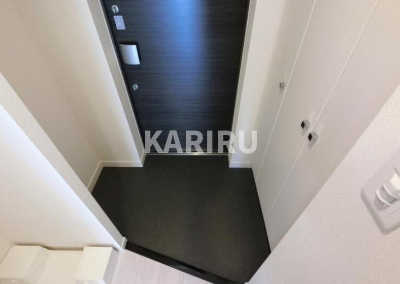 ファステート都島テーラーの玄関