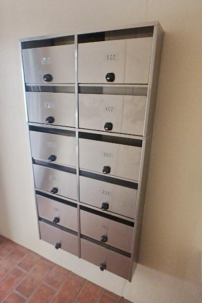 スウィートヴィレッジ三ノ輪Ⅱのその他共用部分|メールボックス