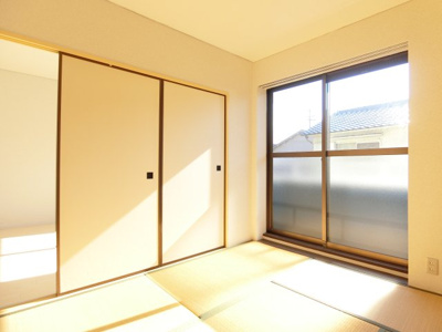 【和室】 | ローレルスクエア