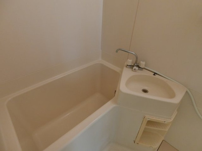 【浴室】 | ローレルスクエア