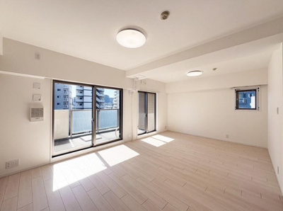 【エントランス】 | エンゼルパークソレイユ住吉 | ゆったりしたロビー