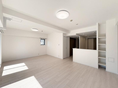 【エントランス】 | エンゼルパークソレイユ住吉 | エントランスは交通量の少ない北側面です。