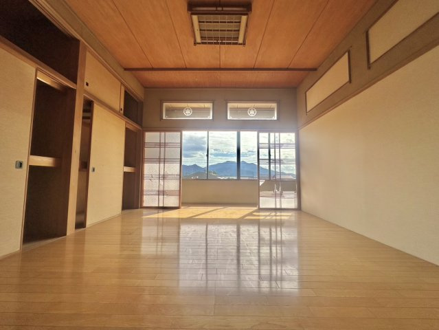 桜川市真壁町中古店舗付き住宅の内装