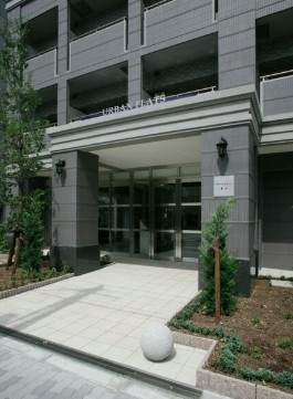 アーバンフラッツ鷺洲のエントランス