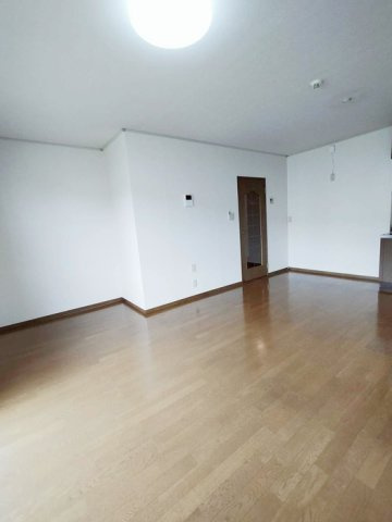 ベルパレスの居間・リビング