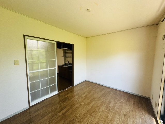 ベルパレスの居間・リビング