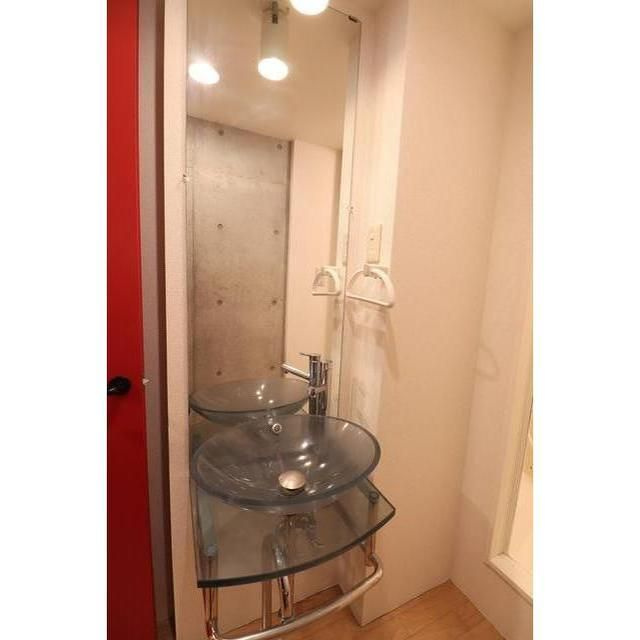 AZ　ASAKUSABASHIの洗面所