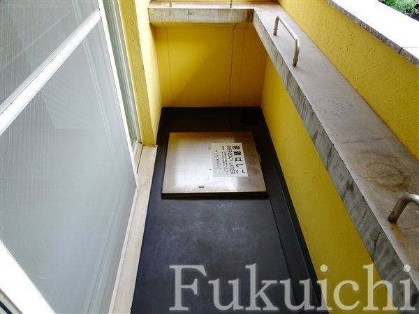 カーザ・クレアトーレのバルコニー