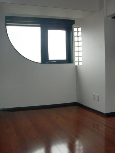 ロワール清川の寝室