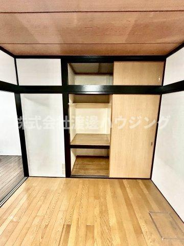 若江東町１丁目テラスハウスの収納