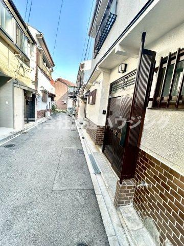 若江東町１丁目テラスハウスの周辺