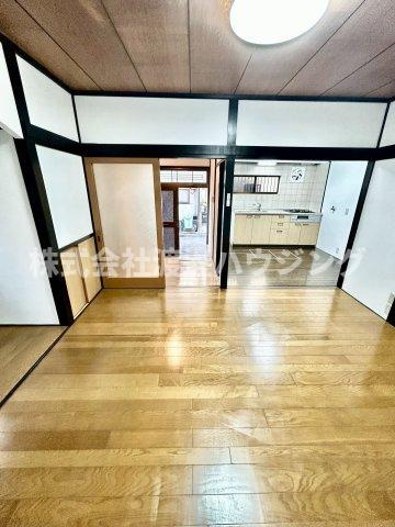 若江東町１丁目テラスハウスの寝室