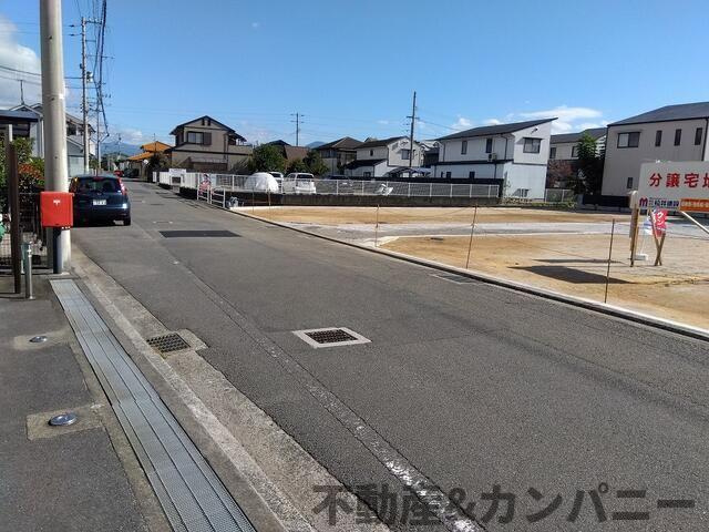 松山市今在家３丁目の売地の周辺