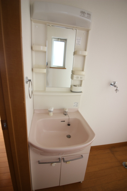 WAKABA21の洗面所|広い洗面スペースです★