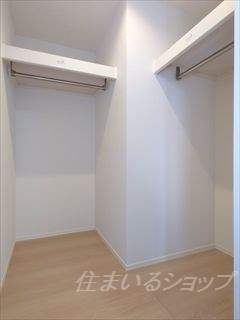 広島市安佐北区三入１丁目のアパートの収納|ウォークインクローゼット