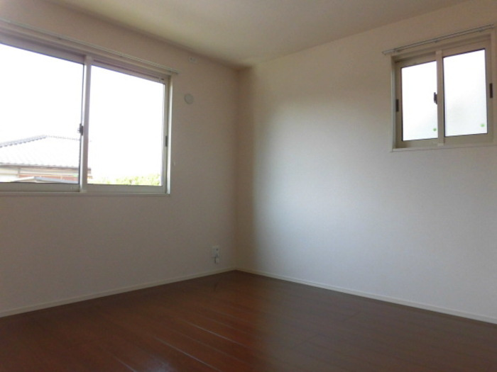 ヴァイセ　ガルテンの寝室|風通しも良い寝室です☆