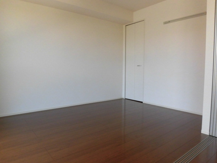 ヴァイセ　ガルテンの設備|明るい室内です★