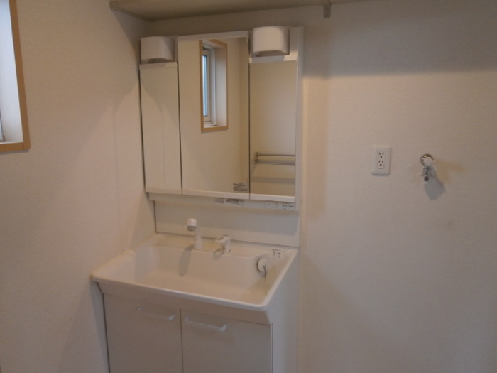 HEARTY'S　ENT豆津　C棟の洗面所|広い洗面スペースです★