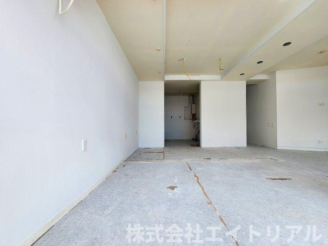 堀切店舗の内装