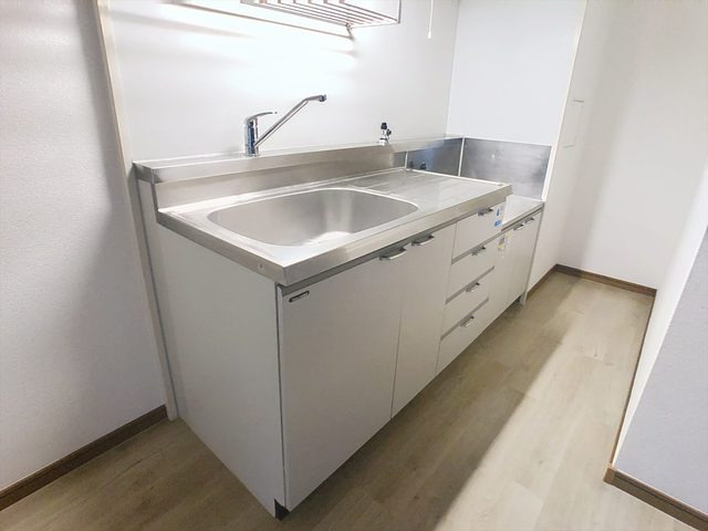 ドゥエム百道のキッチン