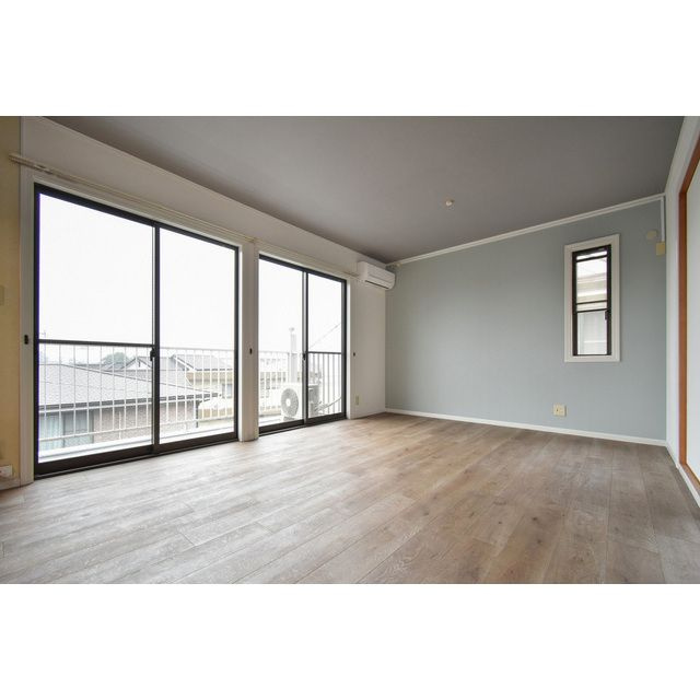 アベニール国分A・B棟の寝室|風通しも良い室内です☆