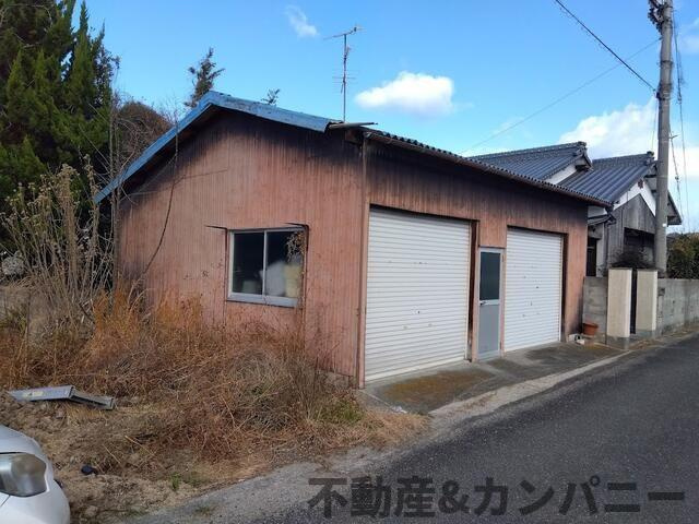 松山市八反地の中古一戸建の外観|おしゃれな外観です