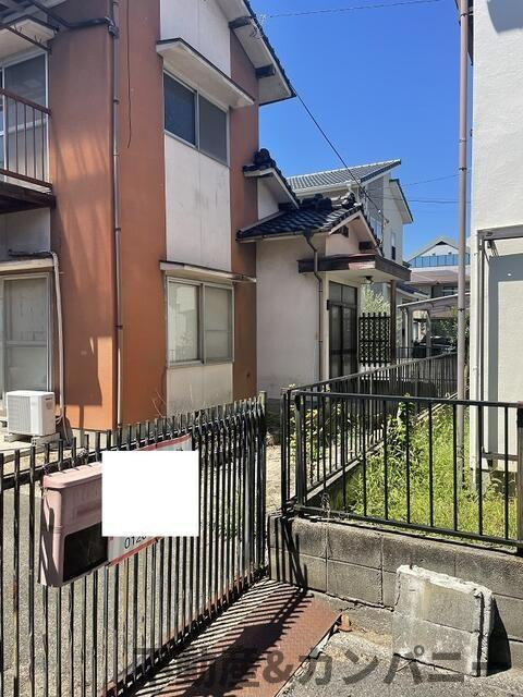 松山市安城寺町の売地の周辺