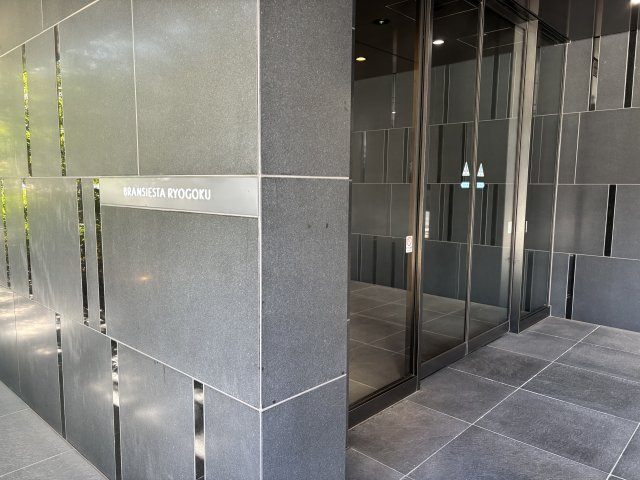 ブランシエスタ両国のエントランス