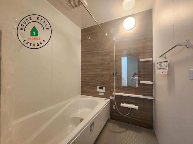 糟屋郡篠栗町和田2丁目第2-2棟（1号棟）　の浴室|1日の疲れを癒してくれる広々バスルーム。雨の日のお洗濯にも大活躍な浴室乾燥機付です！