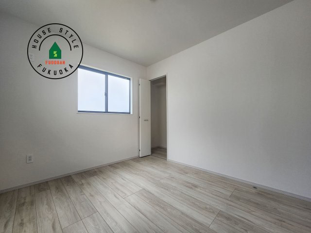 糟屋郡篠栗町和田2丁目第2-2棟（2号棟）　の子供部屋|穏やかな光が差し込む室内には、穏やかな時間が流れます。