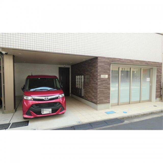 グレイス両国の駐車場| 