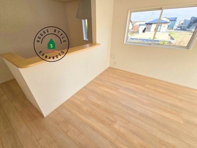 熊本市南区富合町大町第4-3棟（1号棟）のダイニング|ダイニングとリビングのメリハリが付けやすい空間設計になっています。