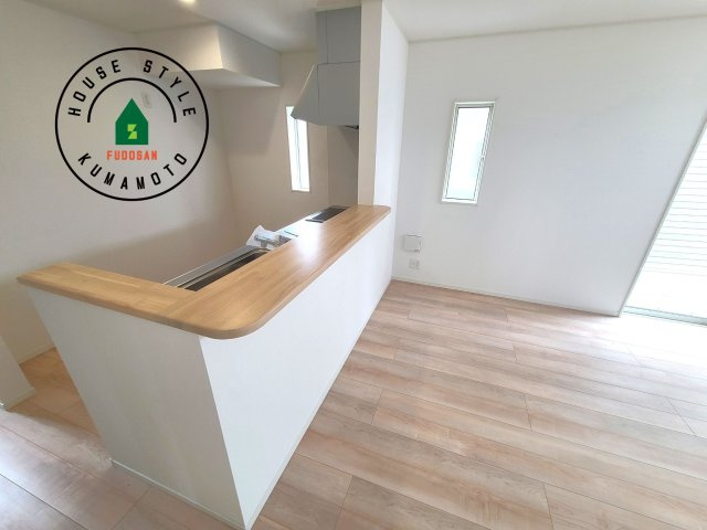 熊本市南区富合町大町第4-3棟（2号棟）の内観：施工例|ダイニングとリビングのメリハリが付けやすい空間設計になっています。