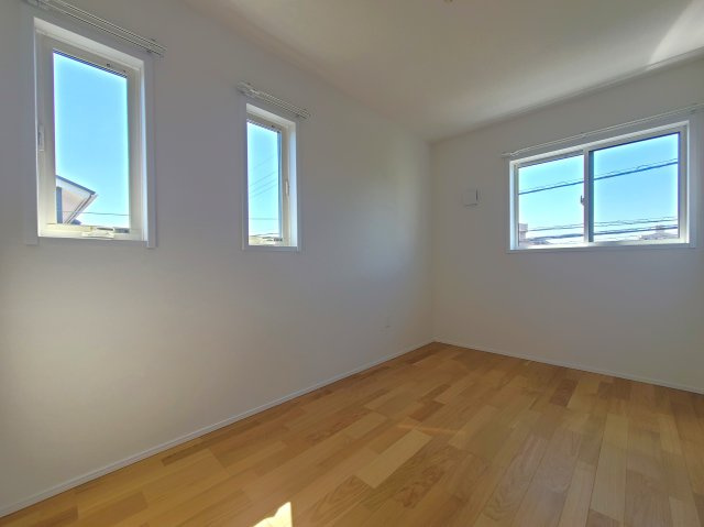 熊本市南区富合町大町第4-3棟（3号棟）の内観：施工例|元気いっぱいのお子様が活躍するお部屋です。