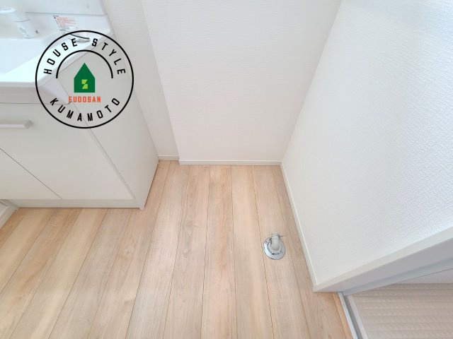 熊本市南区富合町大町第4-3棟（3号棟）の内観：施工例|ランドリースペースは広さもたっぷり。