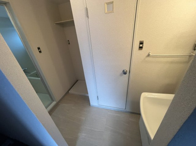 【洗面所】 | ルミエールタバタ