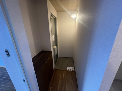 【玄関】 | ルミエールタバタ