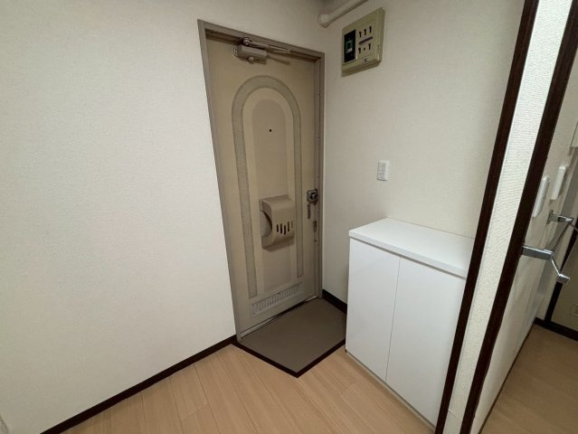 オレゴンハイツBの玄関